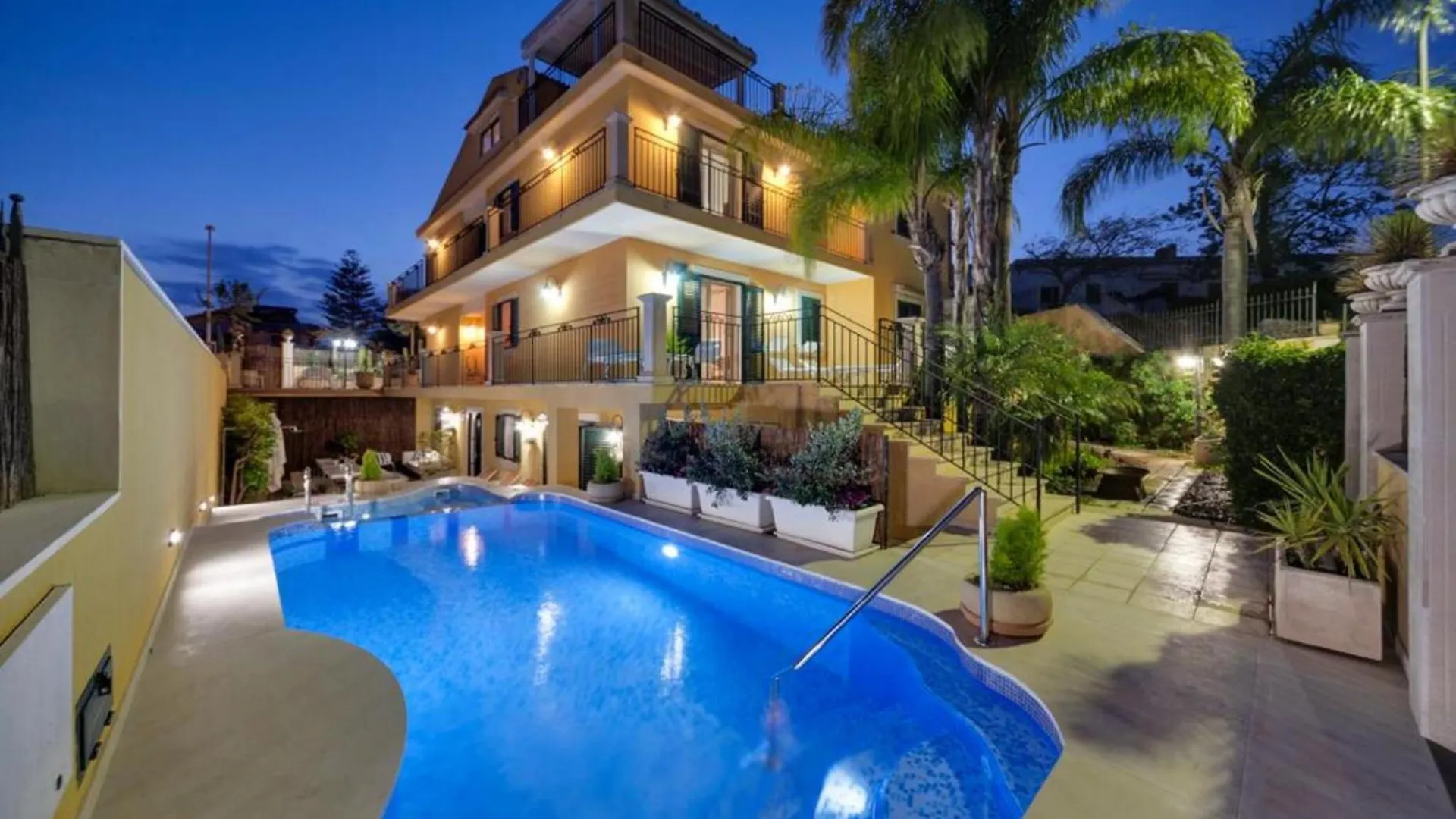 Appartamento Venere In Villa 18Pax Marina di Ragusa 0*,  İtalya